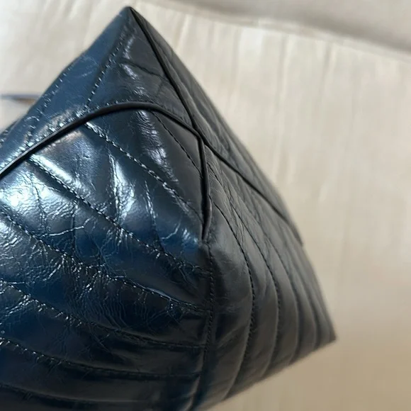 Tory Burch Drawstring Bucket Bag Blue Leather - Picture 14 of 14